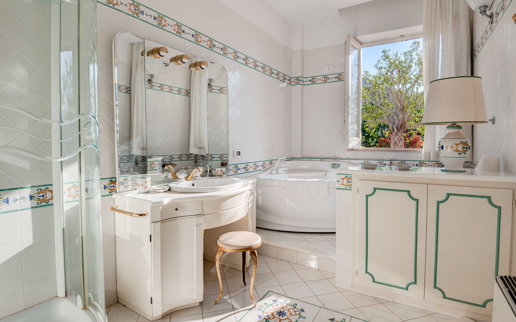 Ninella villa photo.